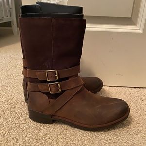 UGG Boot size 8 brown